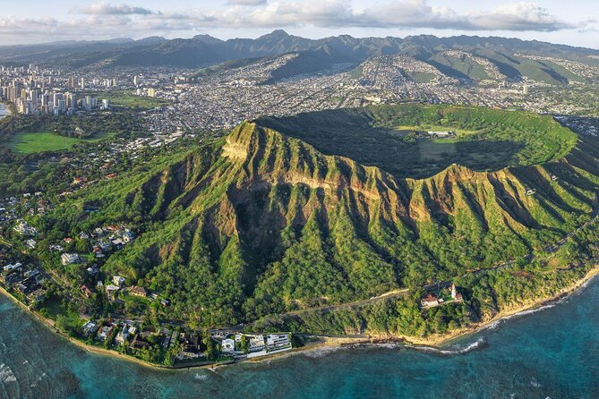 Premium Oahu Circle Island Tour – Small Group, No Crowds - Historic Haleiwa in a 15-minute visit