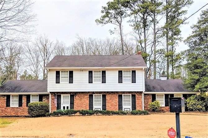 Private Stranger Things "The Upside Down" Film Locations Tour in Atlanta - The Wheeler, Sinclair, and Henderson homes