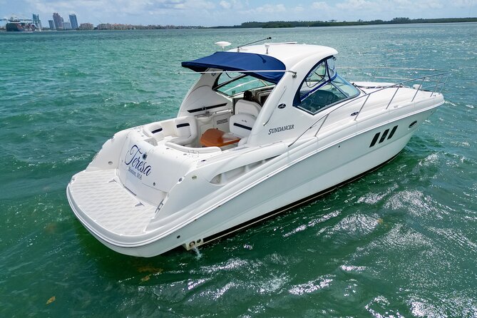 Private tour for 12 people on a 40 ft Yacht, Ft Lauderdale bay - Swimming, sandbars, and the water mat