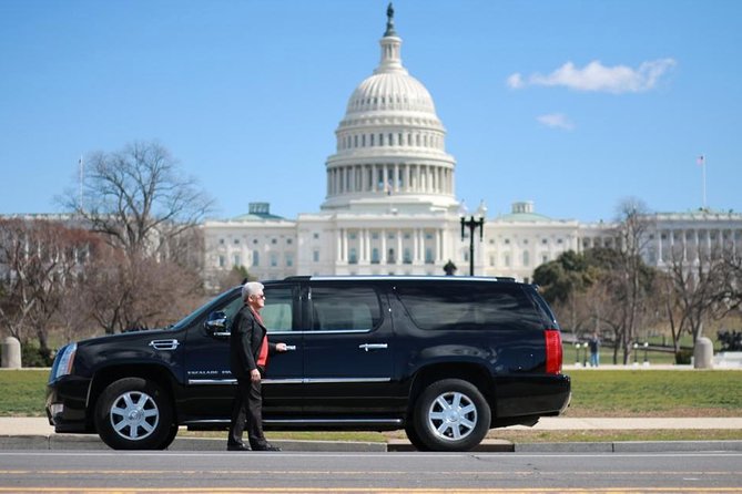 Private Washington DC City Tour - St. John’s, Lafayette Square, and the White House
