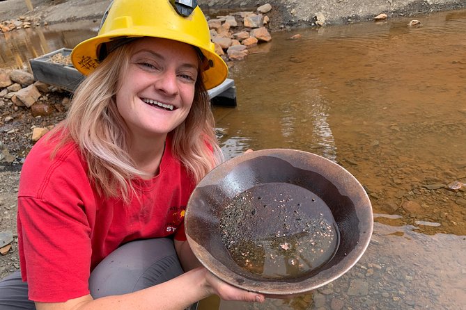 Real Gold Mine Tour with, gold panning and more - Why the Guides Matter