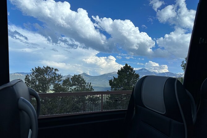 Retractable Glass Top Tour in Rocky Mountain National Park - Snacks, drinks, blankets, and comfort