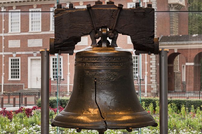 Revolution and the Founders: History Tour of Philadelphia - Franklin Court and the world of Benjamin Franklin