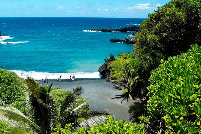 Road to Hana Tour with Lunch and Pickup - A 7:30 am start sets the pace