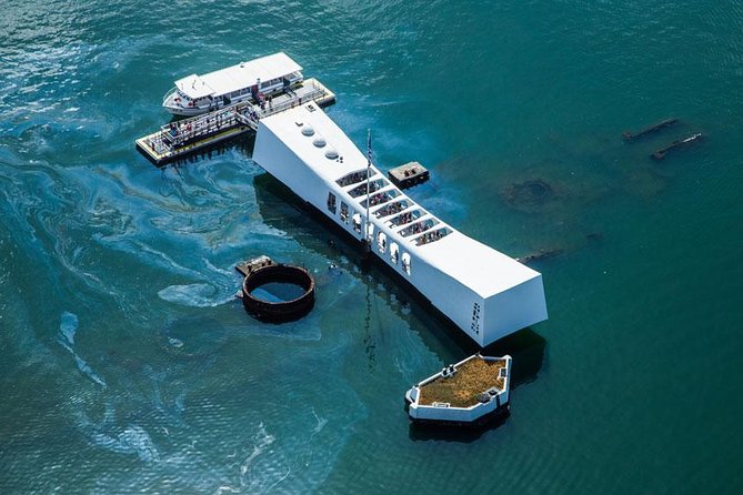 Royal Crown of Oahu - 60 Min Helicopter Tour - Doors Off or On - Dole Plantation and the return over Pearl Harbor