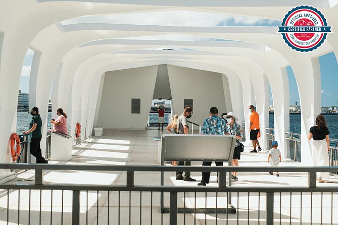 Salute to Pearl Harbor Including USS Arizona - The USS Arizona Memorial is the key decision point