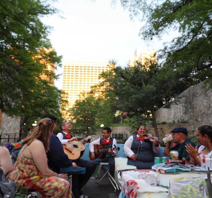 San Antonio: River Walk Cruise Ticket - Key points to know before boarding
