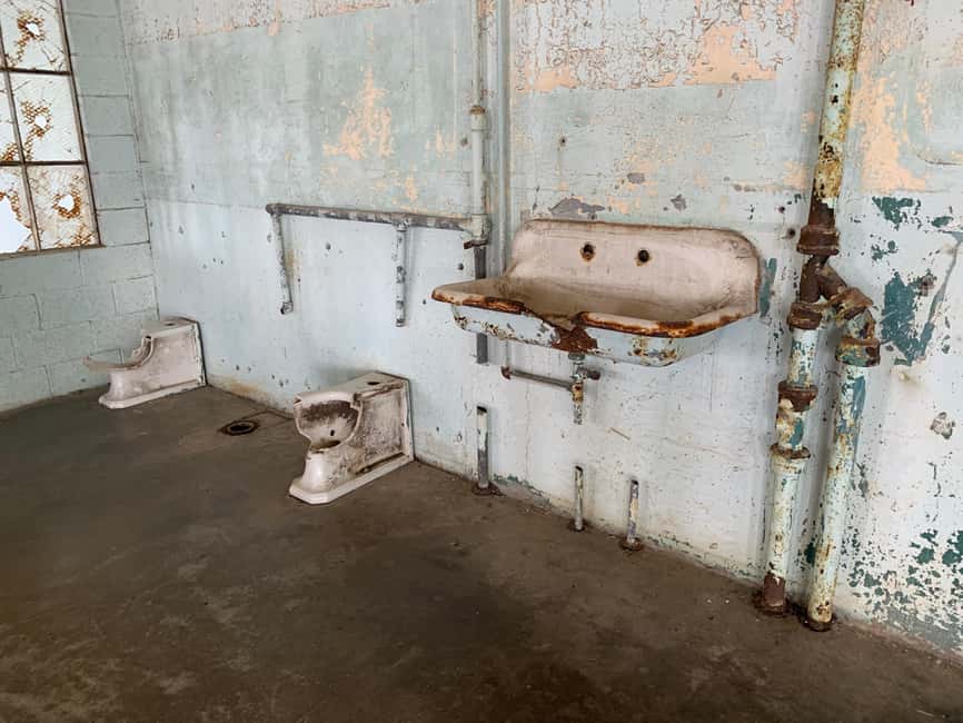 San Francisco: Alcatraz, Ferry & Audio Tour w/ Night Option - Who should book this Alcatraz experience?