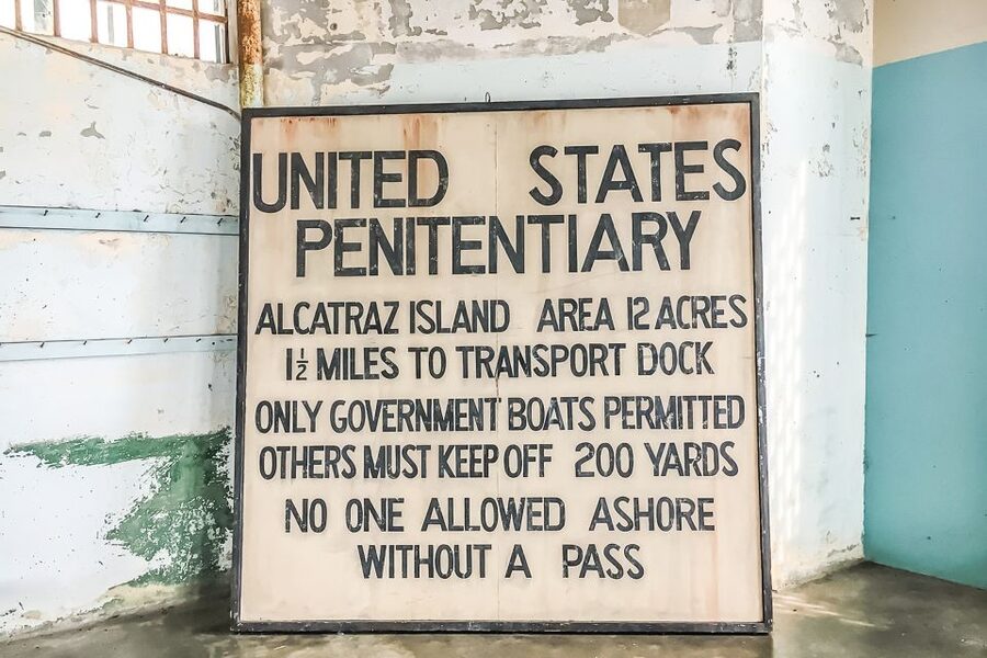 San Francisco: Alcatraz, Fisherman’s Wharf & Optional Extras - Taking the ferry from Pier 33 to Alcatraz