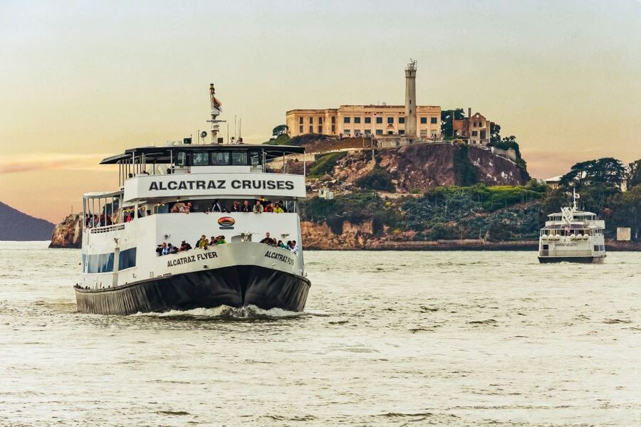 San Francisco: Alcatraz, Fisherman’s Wharf & Optional Extras - Choosing the bay cruise or SkyStar Wheel