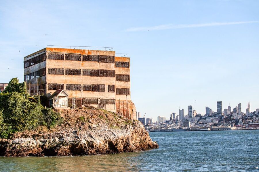 San Francisco: Golden Gate Bay Cruise - Crissy Field and the Presidio