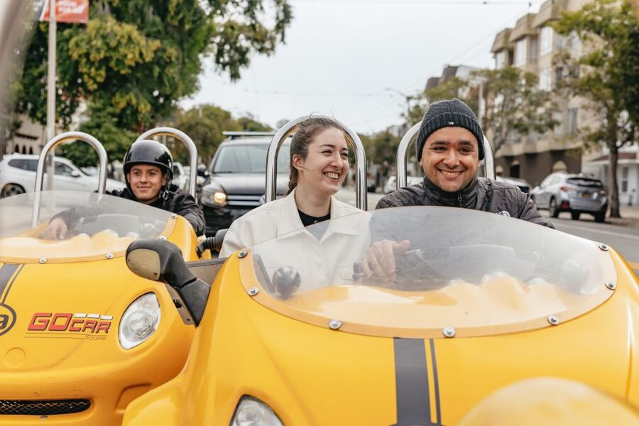 San Francisco: Golden Gate Bridge and Lombard GoCar Tour - Key points at a glance