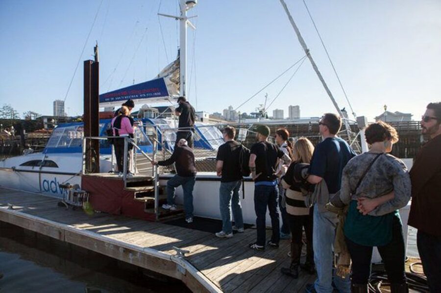 San Francisco: Golden Gate Bridge Catamaran Cruise - Taking the helm and meeting the crew