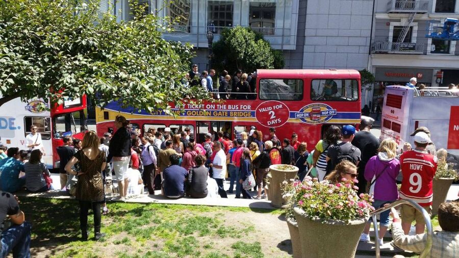 San Francisco: Hop-On Hop-Off Deluxe Bus Tour with 20 Stops - Key points to know before you board