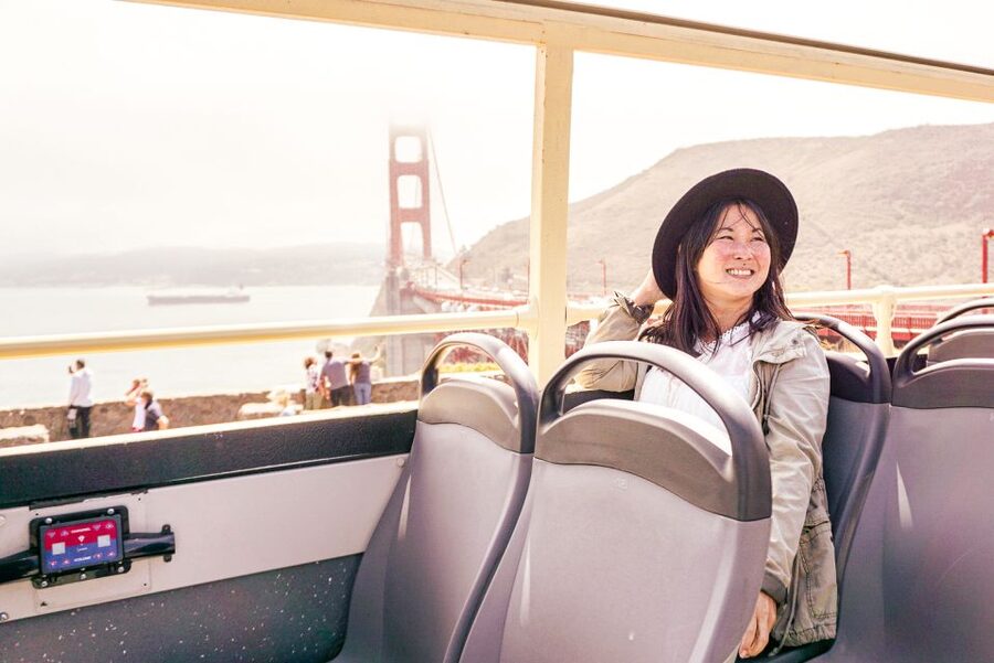 San Francisco: Hop-On Hop-Off Sightseeing Tour with 17 Stops - Lombard Street and the return to the wharf