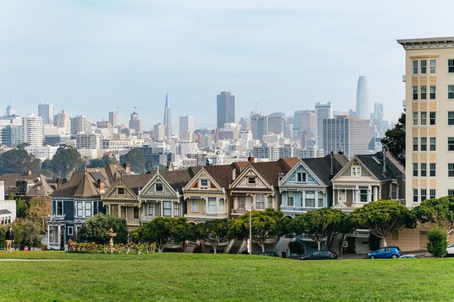 San Francisco: Movie Filming Locations Bus Tour - Golden Gate Park, the Presidio, and the bridge