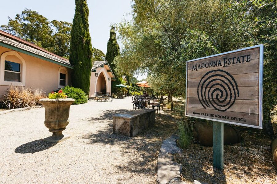 San Francisco: Napa and Sonoma Valley Wine Tour - The third winery completes the tasting day