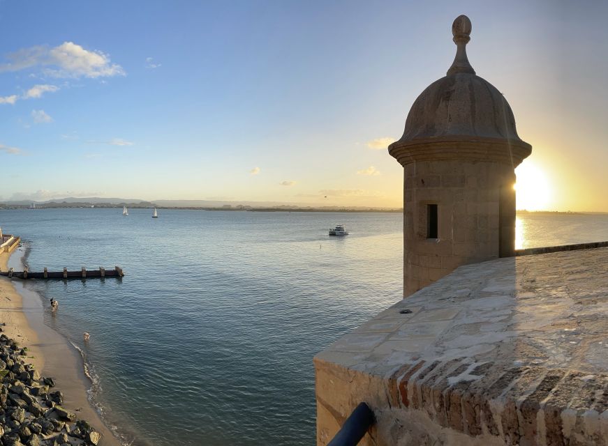 San Juan: Old Town Sunset Walking Tour - Reaching the sunset views