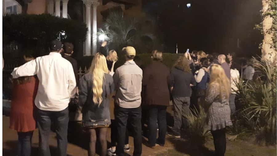 Savannah: Ghosts, Asylums, Voodoo, and Horror Walking Tour - A serious tone, with room for humor