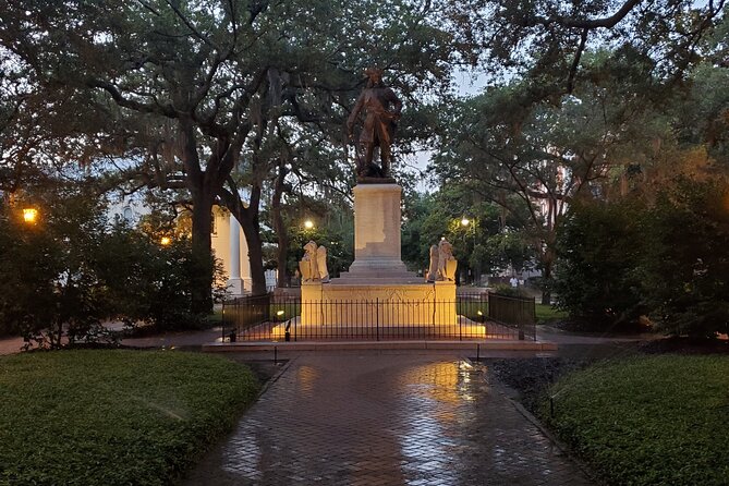 Savannah History and Haunts Candlelit Ghost Walking Tour - Meeting at Chippewa Square