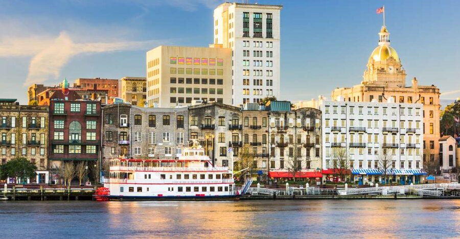 Savannah: Riverboat Cruise & City Tour Combo - The best places for photos