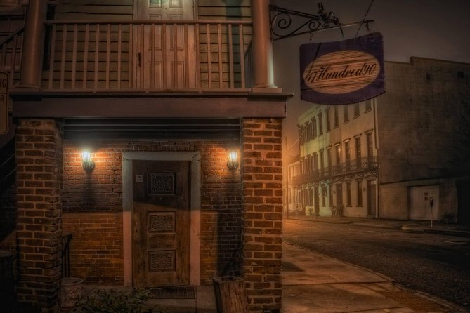 Savannah's Ghost City "Dead of Night" Walking Night Tour - The Marshall House connects ghosts with wartime suffering