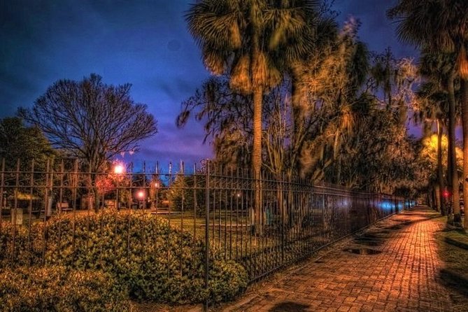 Savannah's Ghost City "Dead of Night" Walking Night Tour - Johnson Square reveals Savannah’s buried beginnings