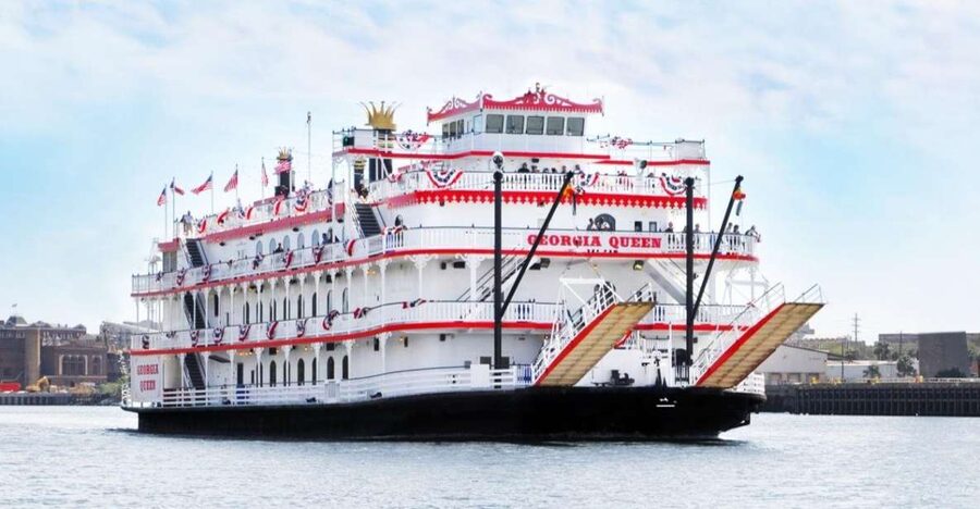 Savannah: Sightseeing Lunch Cruise - The Southern Buffet Is a Major Part of the Value