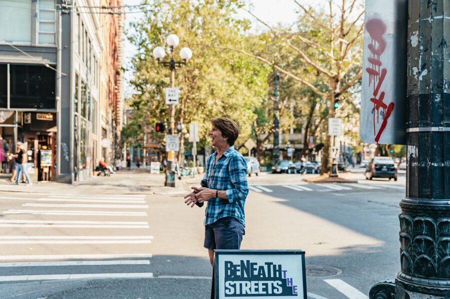 Seattle: Guided Underground Walking Tour - Practical ways to enjoy the hour