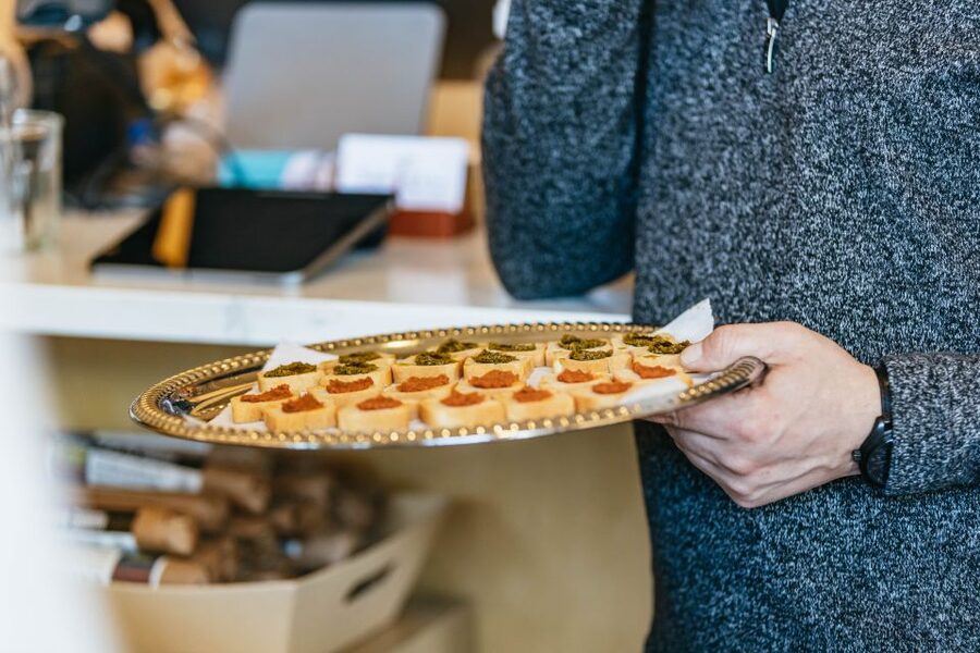 Seattle: Pike Place Market Chef-Guided Food Tour - The market stories behind the bites