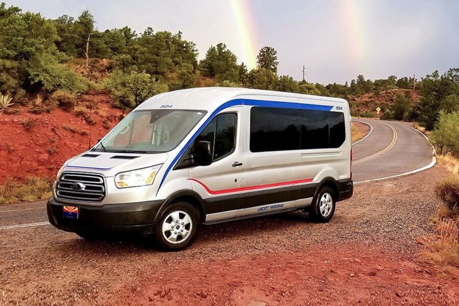 Sedona or Flagstaff: Horseshoe Bend & Antelope Canyon X Tour - Lunch in Page and the Pace of the Afternoon