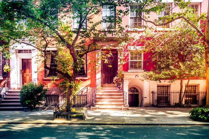 Sex and the City Hotspots Bus Tour NYC - Key points to know before booking