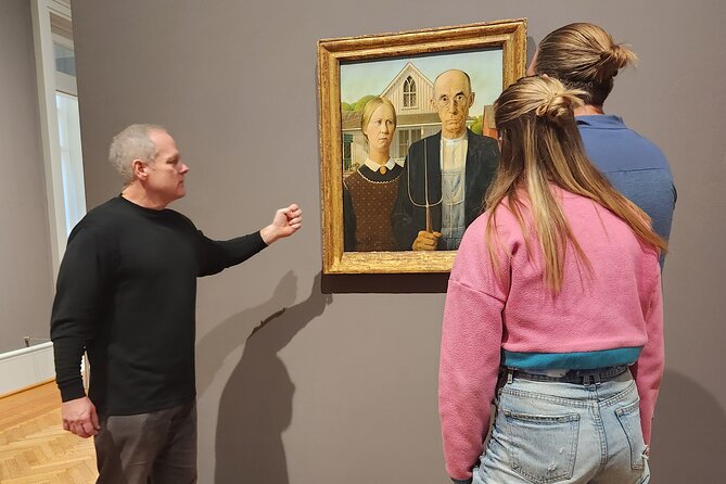 Skip-the-line: Art Institute of Chicago Guided Tour - O’Keeffe, Hopper, and the American collection