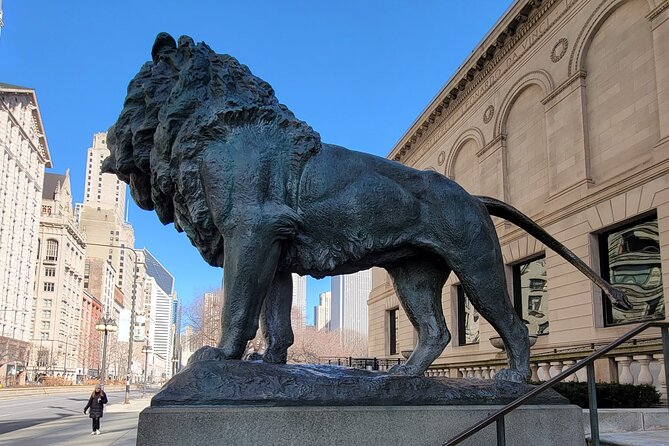 Skip-the-line: Art Institute of Chicago Guided Tour - A pause for the unsettling Picture of Dorian Gray