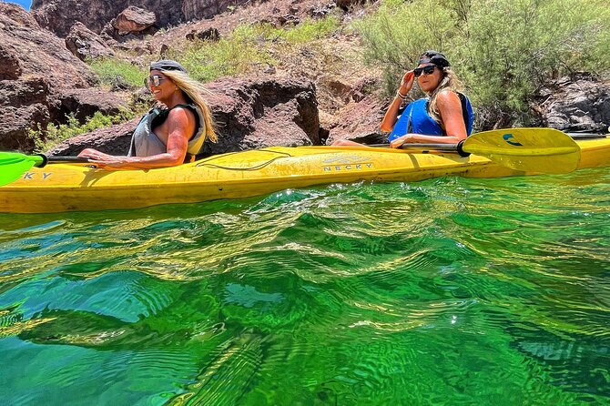 Small-Group Emerald Cave Kayak Tour on Colorado River - The return paddle and time to cool off