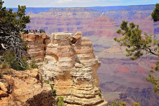Small-Group or Private Grand Canyon with Sedona Tour from Phoenix - Who gets the best value from this tour