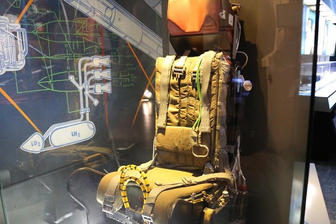 Space Center Houston Admission Ticket - Mission Briefing Center, films, and astronaut programs