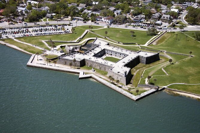 St. Augustine Ghost Tour: A Ghostly Encounter - Walking St. Augustine after dark