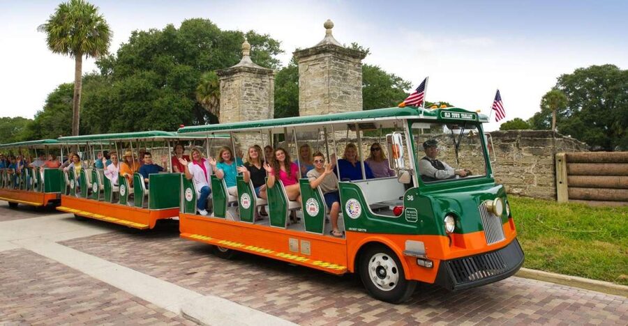 St. Augustine: Hop-on Hop-off Trolley Tour with Museum Entry - Homes, industry, and the waterfront
