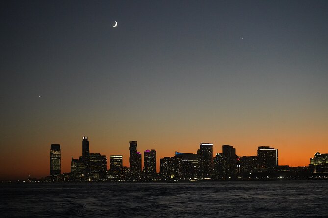 Starship Landmark 90 Minute Sightseeing Cruise - Starting at Pier 78 in Hudson River Park