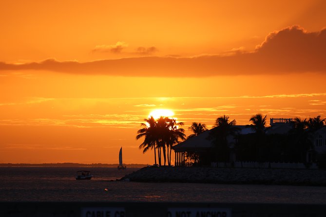 Sunset Sail in Key West with Beverages Included - Drinks, service, and the mood on board