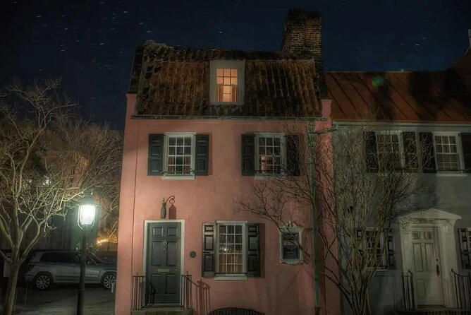 The Death and Depravity Ghost Tour in Charleston - Churches, graveyards, and Revolutionary War spirits