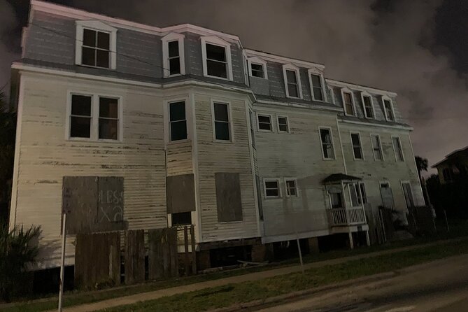 The Historic Galveston Ghost Tour - Why Galveston works so well after dark