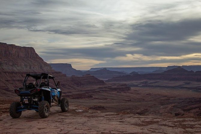 Thrilling 3.5 Hour You-Drive Fins N Things/Hells Revenge UTV Tour - The guides make the difficult parts manageable