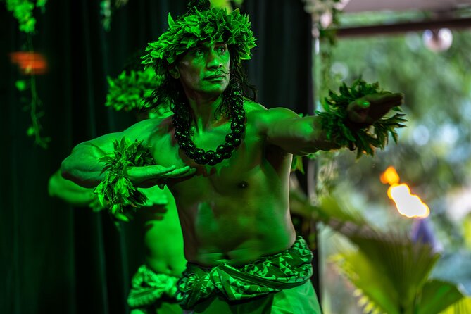 Toa Luau at Waimea Valley, Oahu - What families, couples, and first-time visitors should know