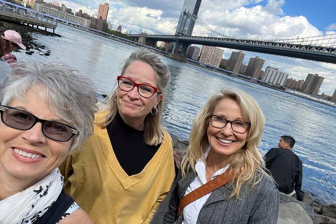 Top Rated Brooklyn Half-Day Food, History & Culture Tour via bus - Carroll Gardens and a proper cannoli stop