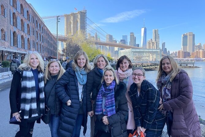 Top Rated Brooklyn Half-Day Food, History & Culture Tour via bus - The Brooklyn Bridge finish