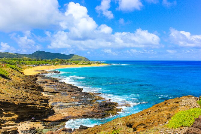 Tour of North Shore & Waimea Waterfall - Why this full-day Oahu loop works