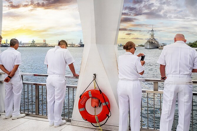 Tribute to Pearl Harbor Arizona Memorial and Honolulu City Tour - Waikiki pickup in a group of 14 or fewer