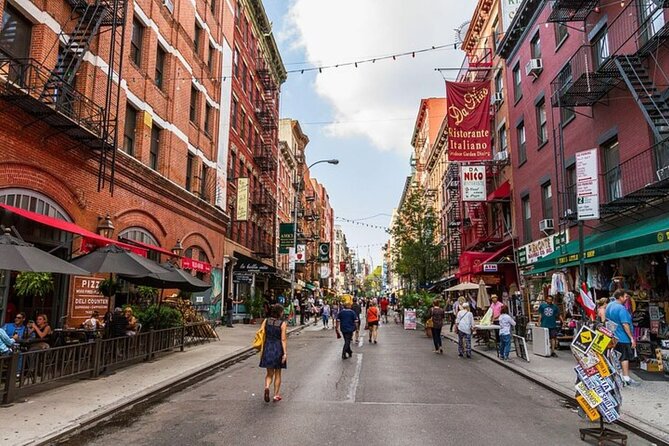 True Crime NYC: Mafia Walk w/Ret. NYPD Detective and Local Food - Second Avenue and the Prohibition years